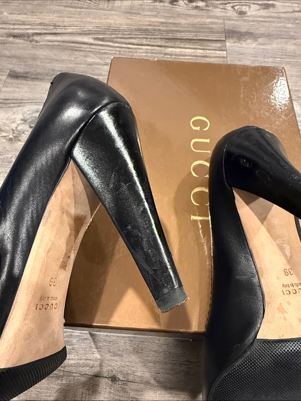 Vintage Gucci Babouska Heart Crest Black Leather Pumps Heels Italy Sz 39 Women’s - Picture 13 of 16